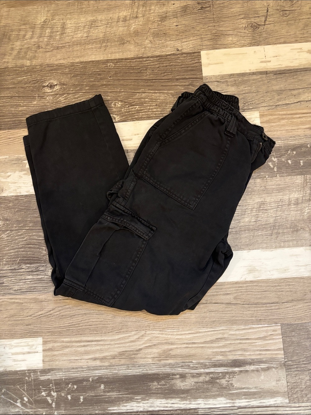 Aeropostale Women’s Black Cargo Pants - Casual Utility Style